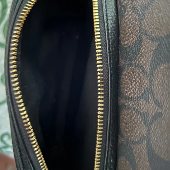 Coach | Bags | Large Coach Backpack | Poshmark display picture 1